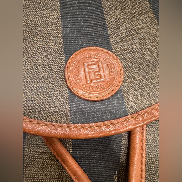 Vintage-Authentic Fendi Backpack -  Pequin pattern from the early to mid 90s - Picture 3 of 14